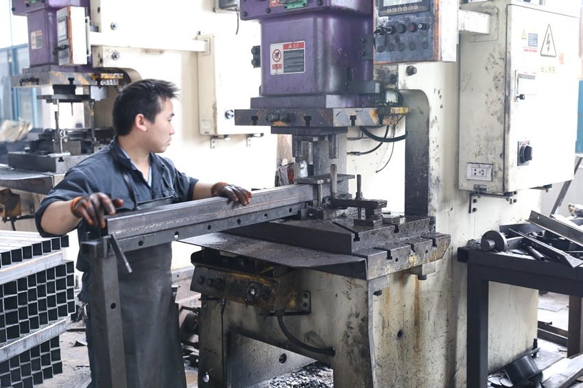 Jiaxing Yeeda International Co.,Ltd factory production line
