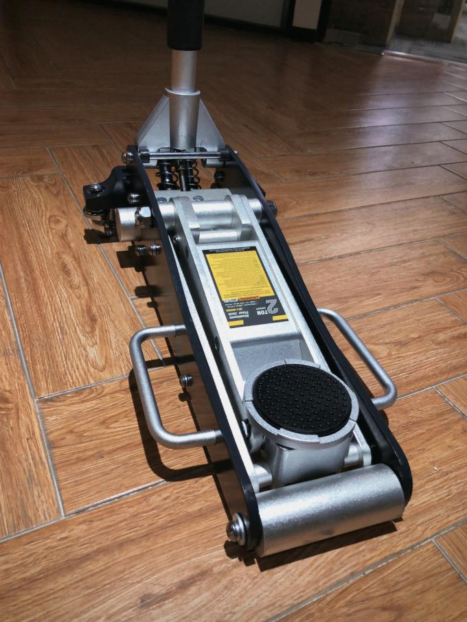 Professional CE 2Ton pure Aluminum structure racing floor Jack